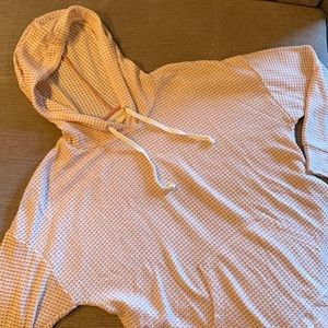 ❤️ $5 TODAY ONLY- checkered light weight hoodie